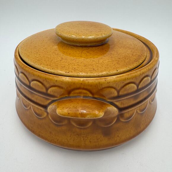 Vintage Covered Vegetable Casserole Bowl Golden Harvest by Homer Laughlin 7" - Picture 11 of 12